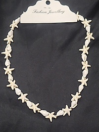 Deniz kabuğu ve deniz yıldızı yaz kolyesi