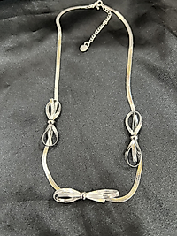 Kurdele model gümüş renk çelik kolye