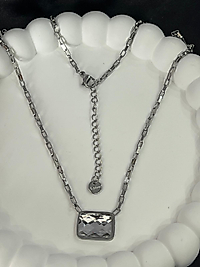 Taş detay çelik gümüş kolye