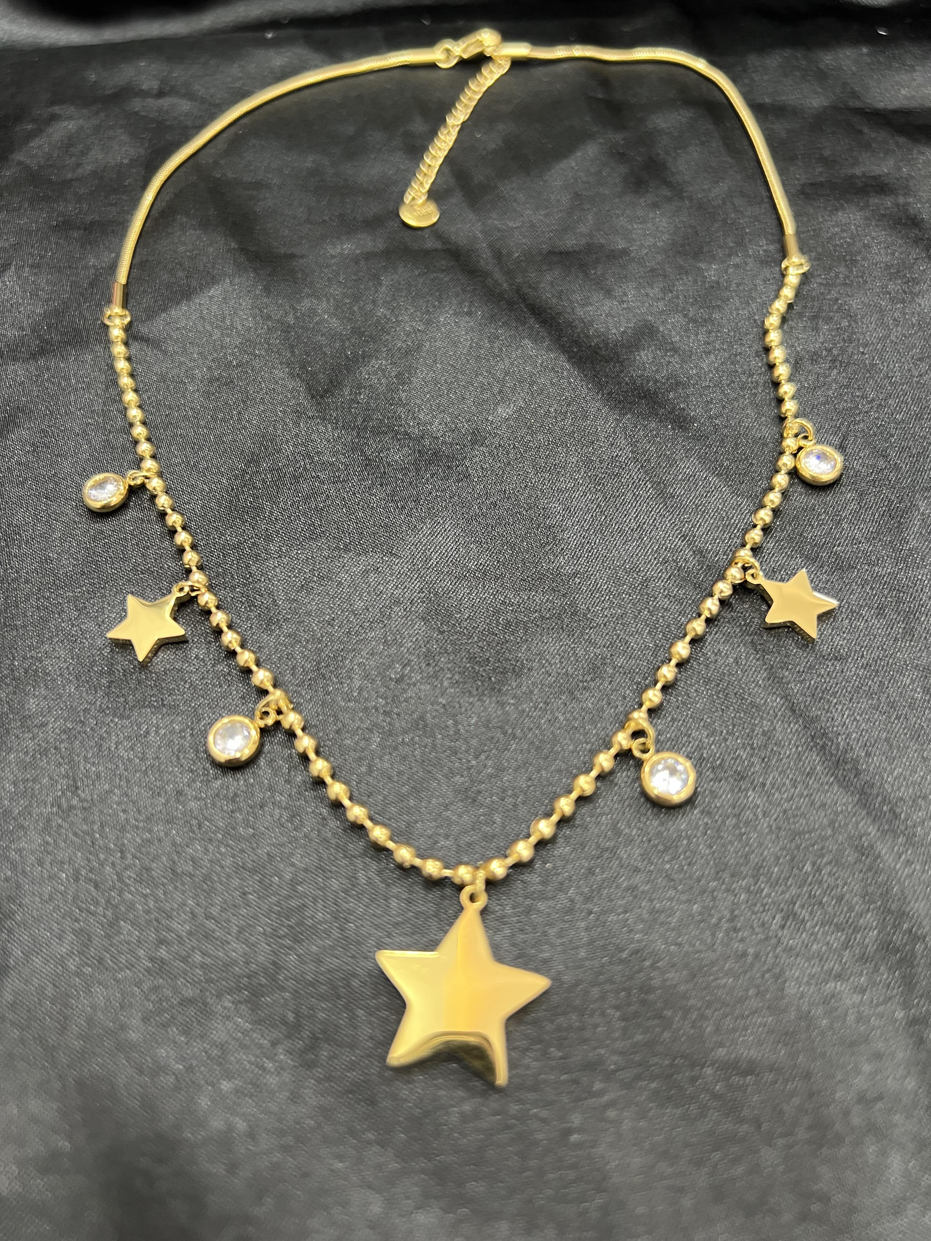 Yıldızlı Gold renk çelik kolye