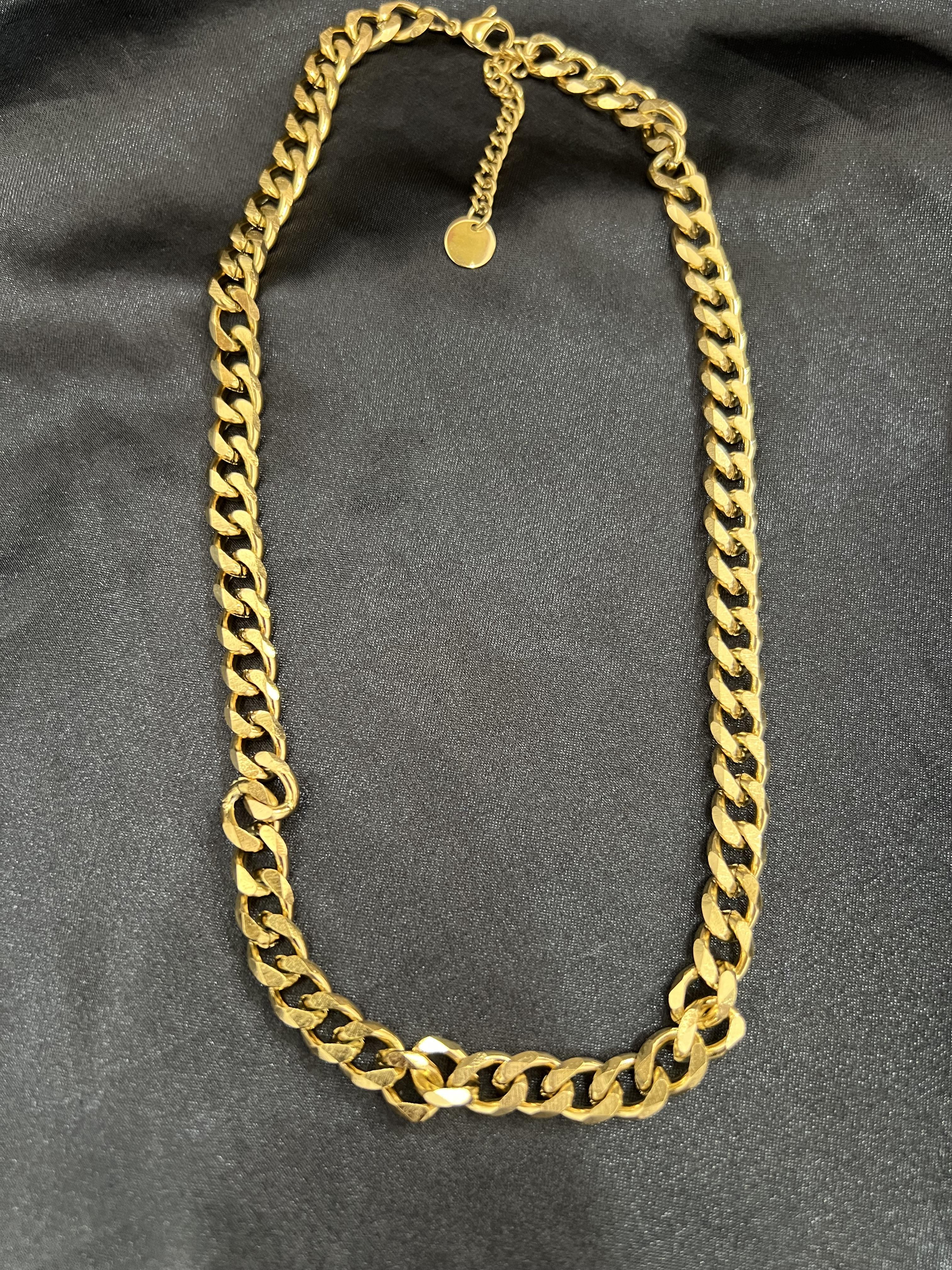 Gold büyük zincir çelik kolye