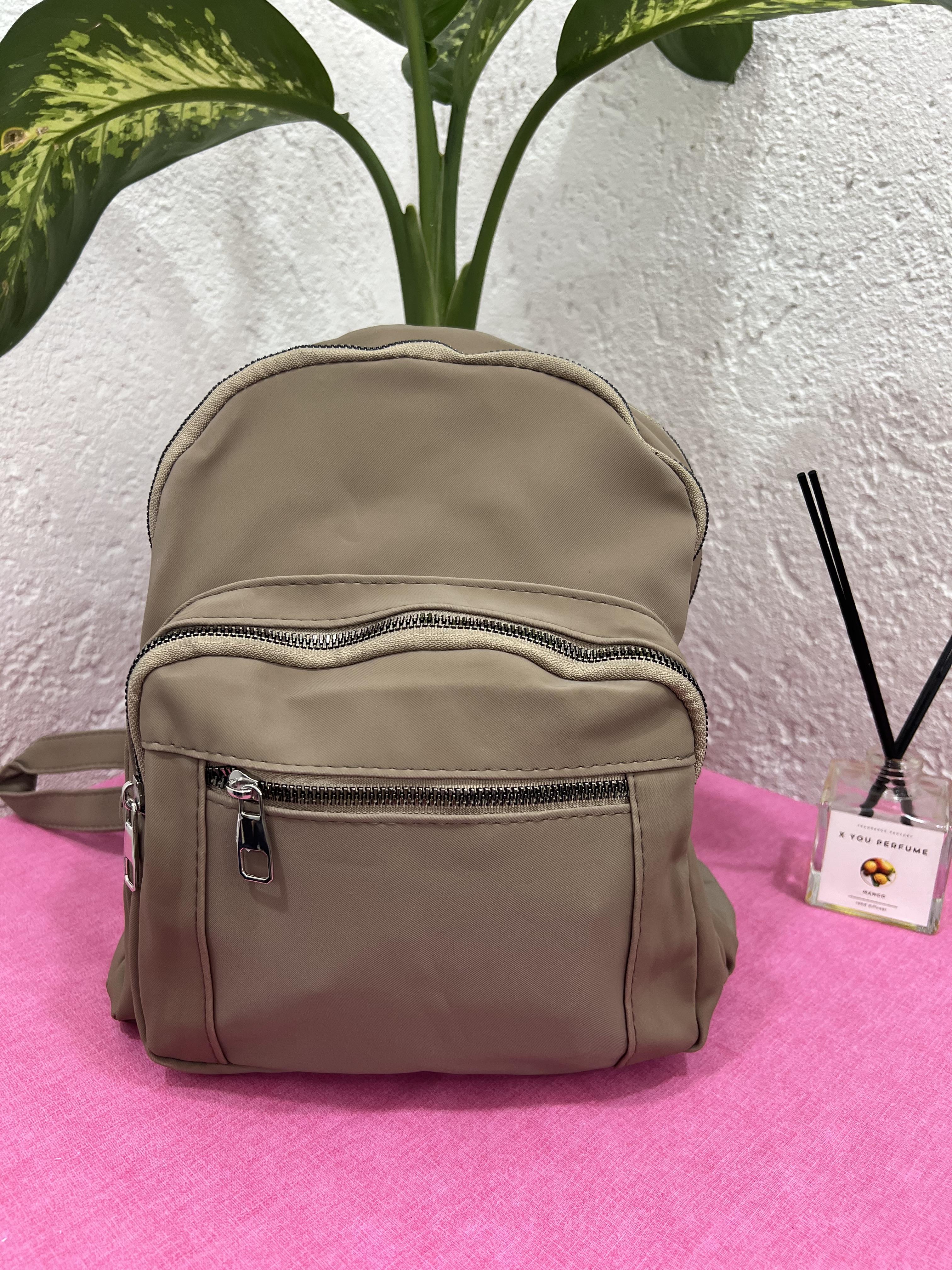 Bej renk dört gözlü kadın sırt çantası