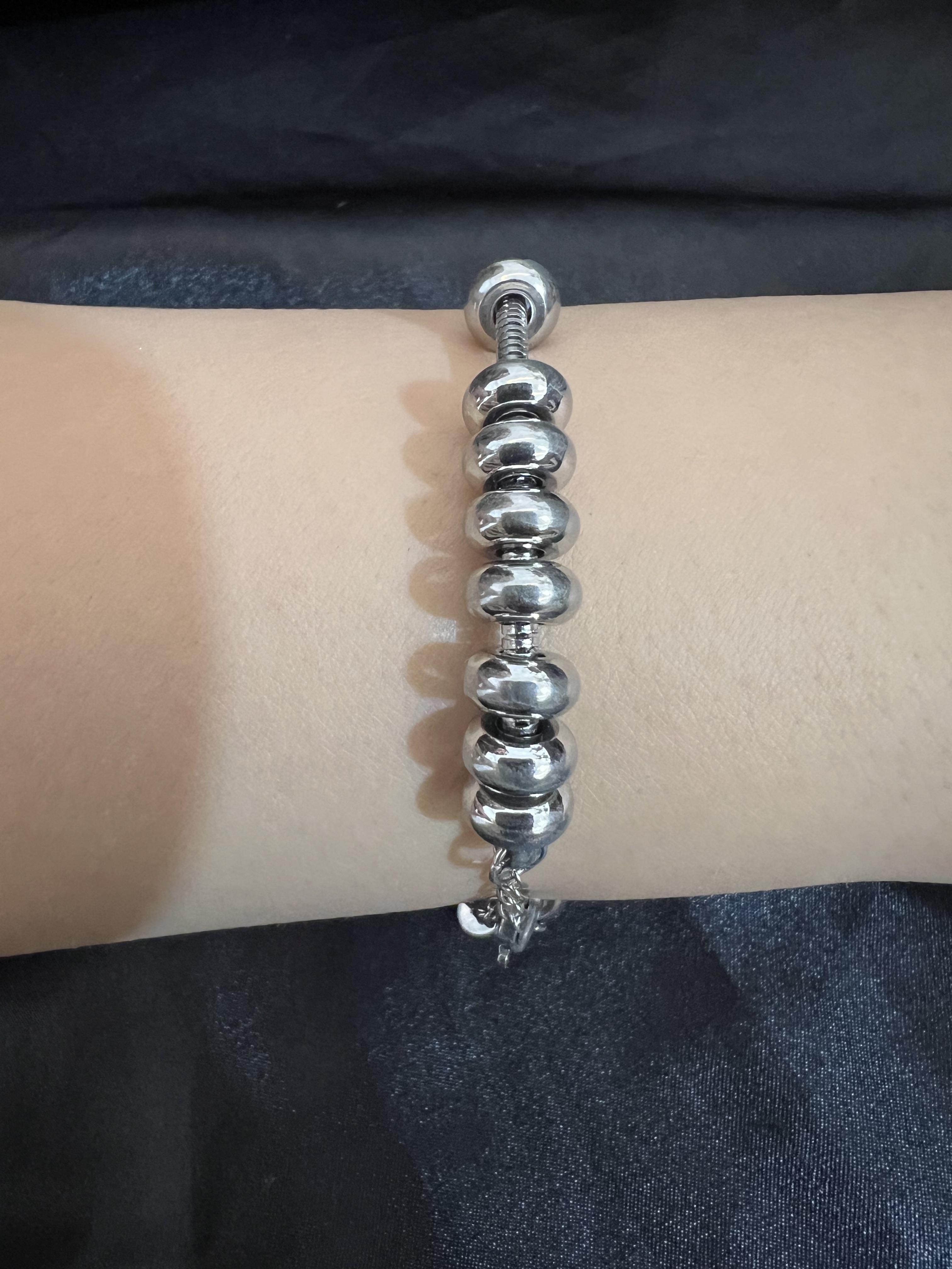 Çemberli gümüş renk çelik bileklik