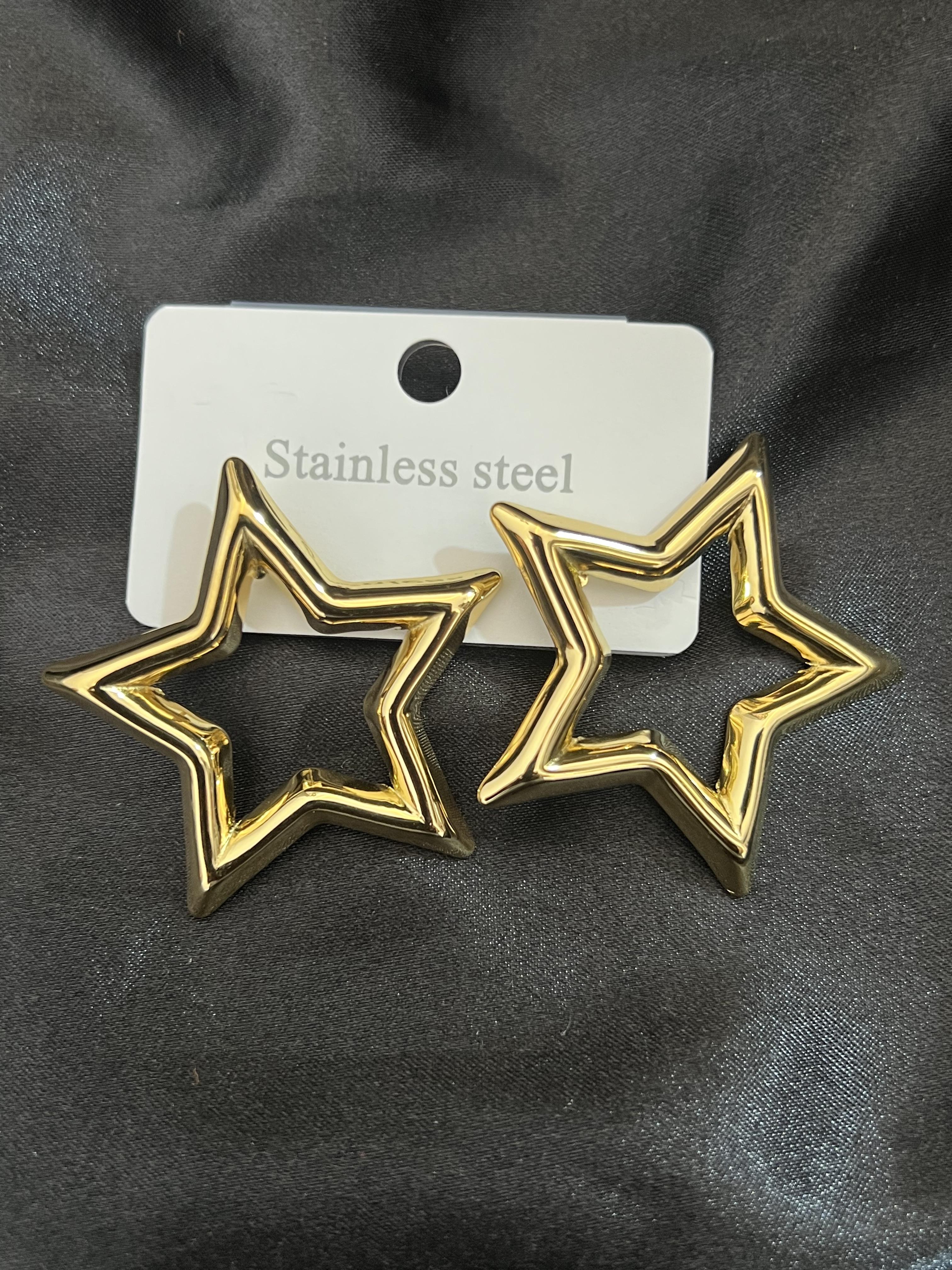 Yıldız model çelik gold renk küpe