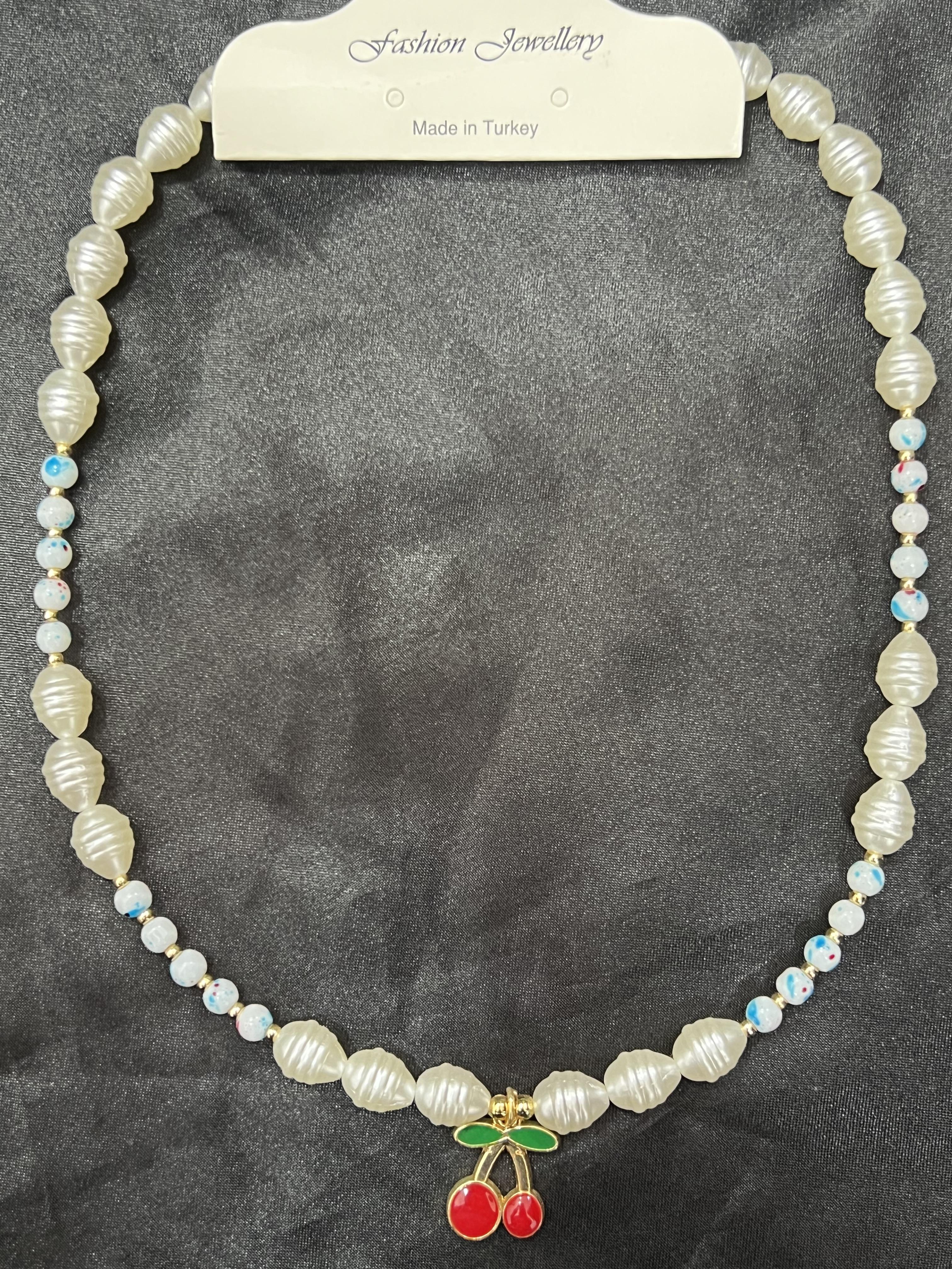 Kiraz model inci boncuklu kolye