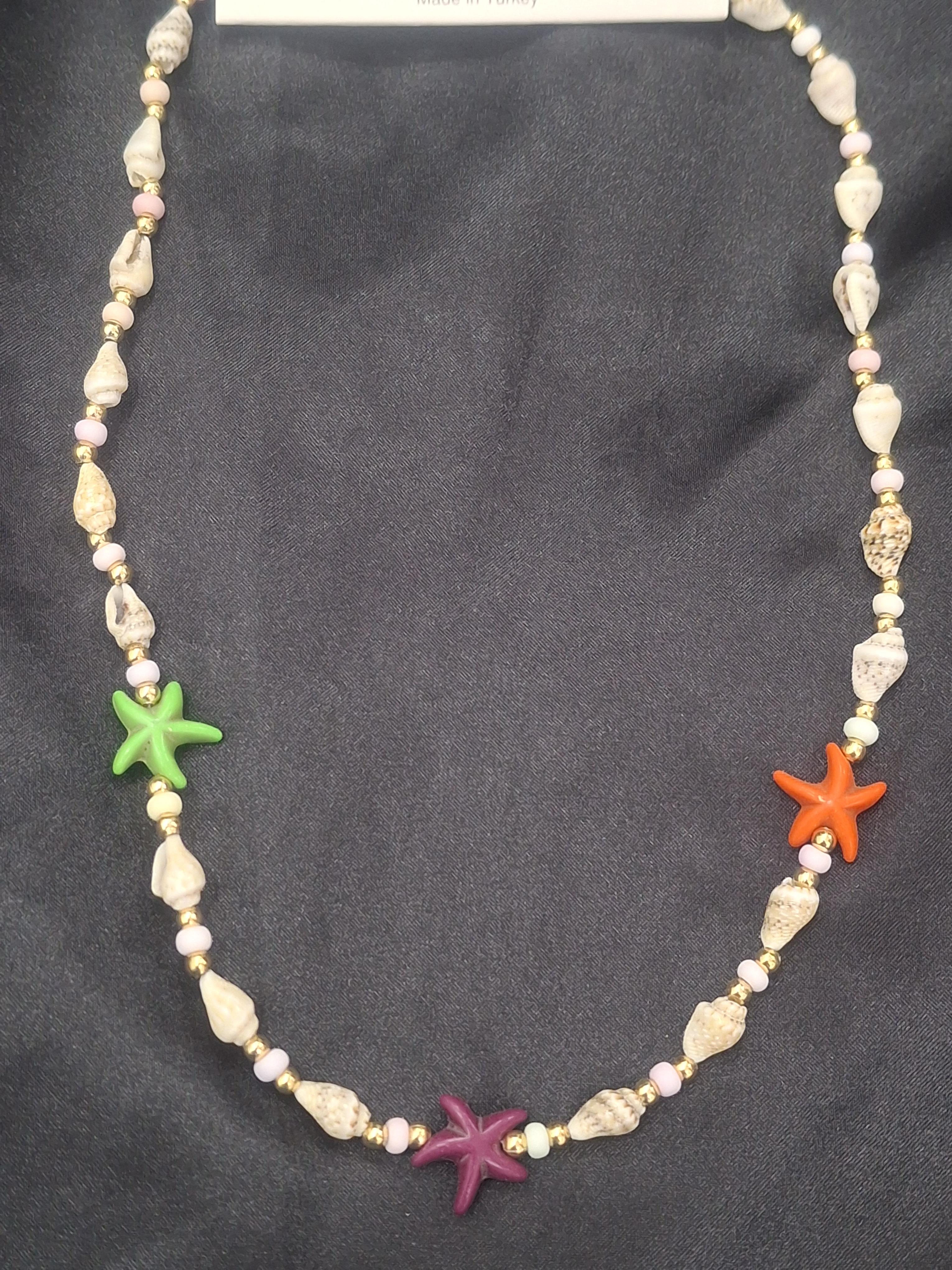 Renkli deniz yıldızı model deniz kabuklu kolye