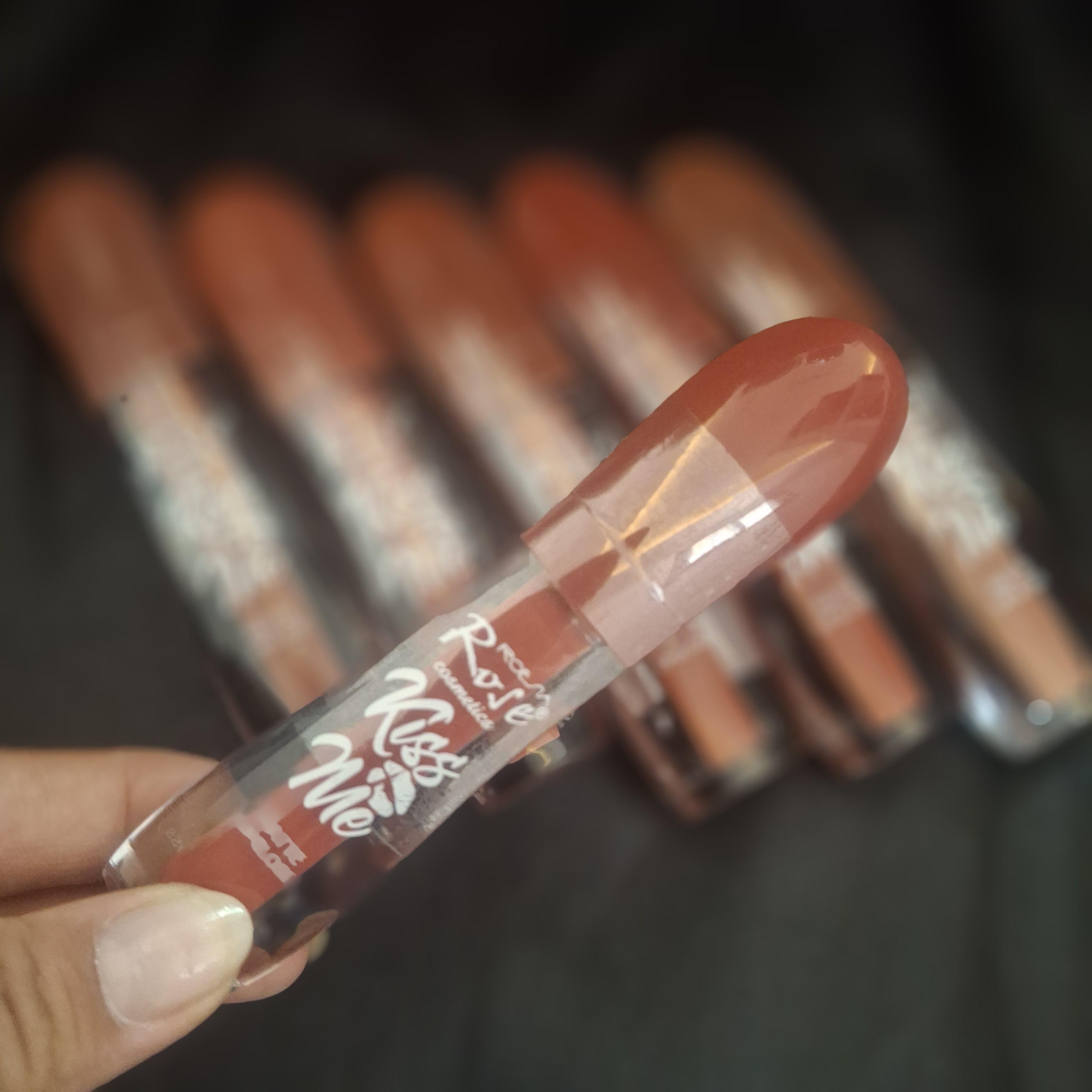 Kiss me matte lipgloss No 04