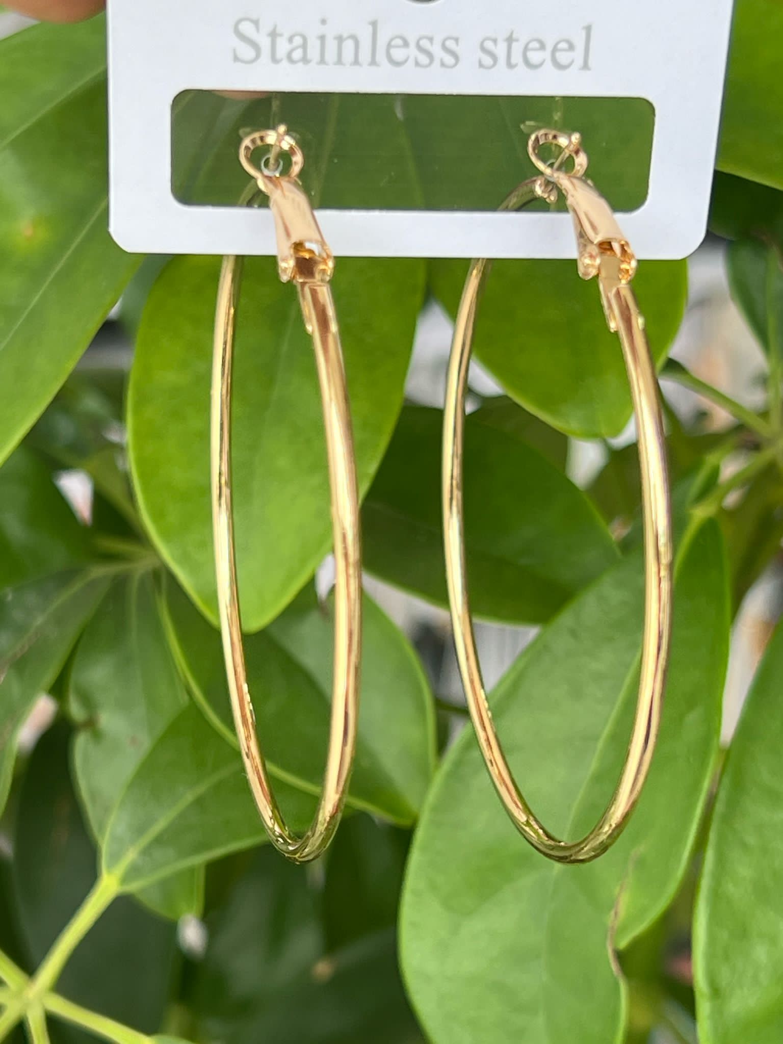 İnce halka model gold renk çelik küpe