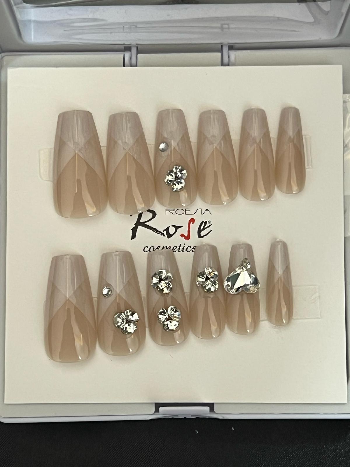 Taşlı ombre model takma tırnak