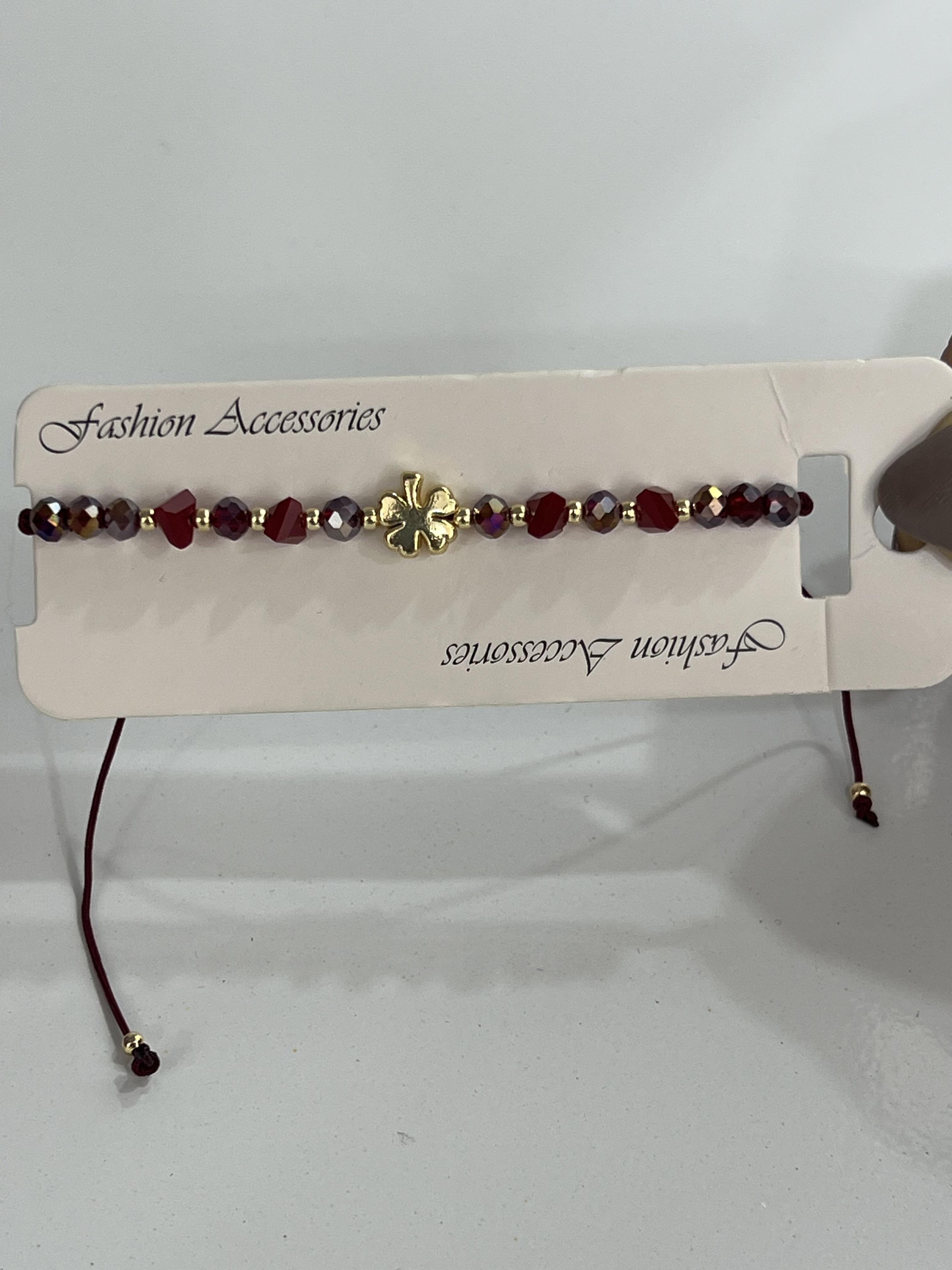 Yonca detay bordo boncuklu bileklik