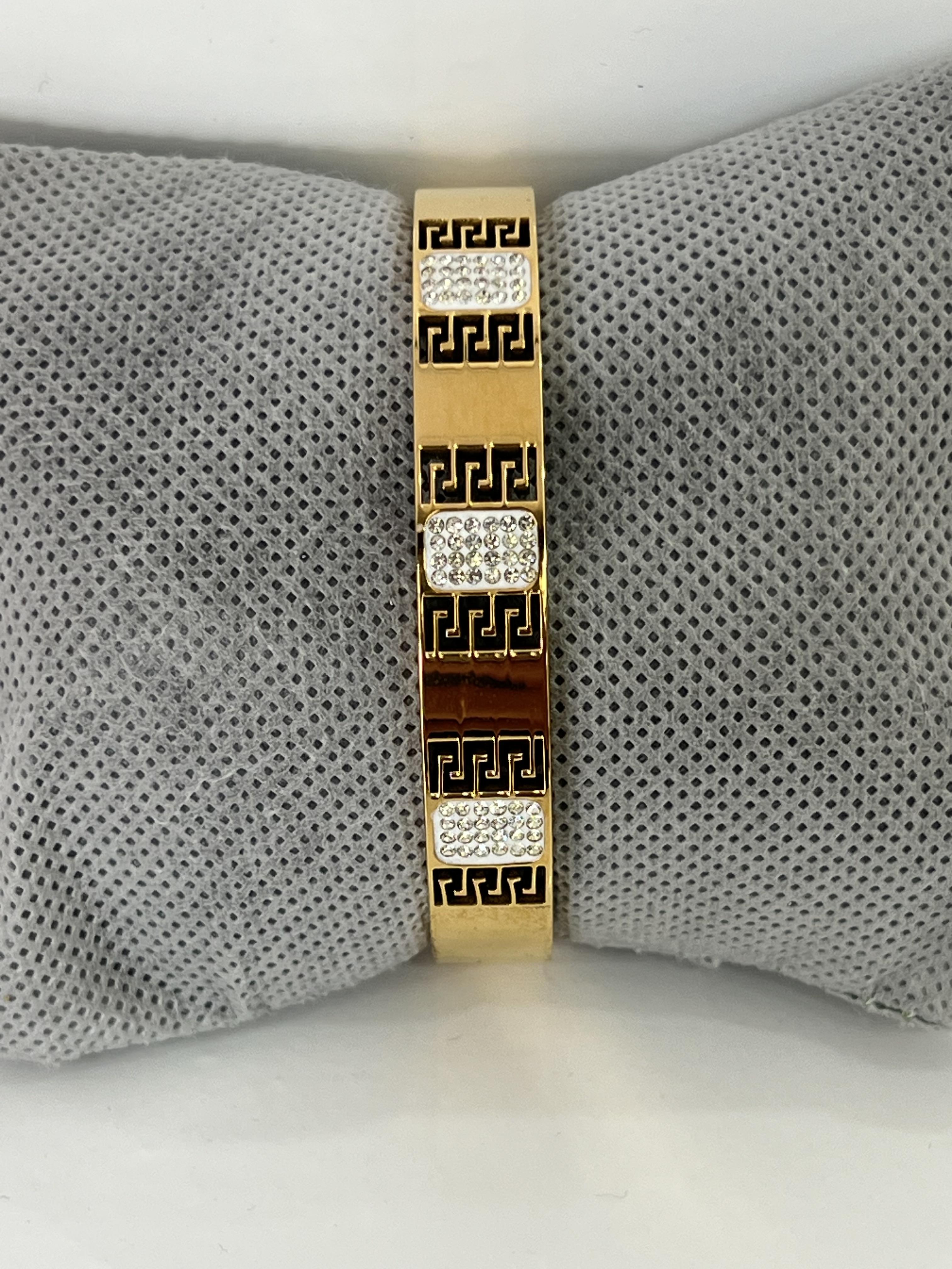 Taşlı gold çelik kelepçe