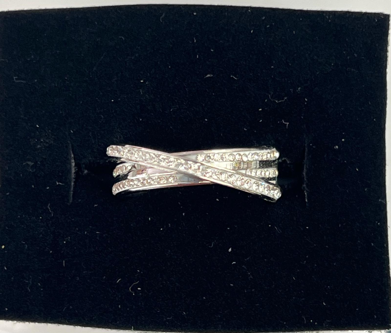 Taşlı çelik  yüzük