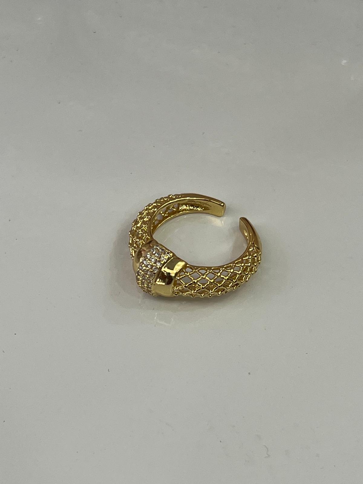 Bombeli model taşlı çelik yüzük